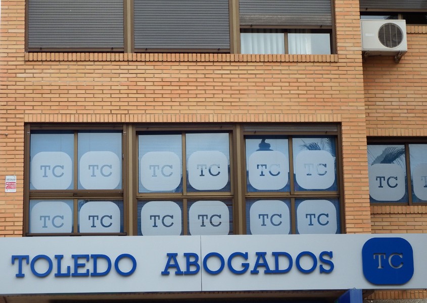 Rotulos Toledo Abogados - Front panel