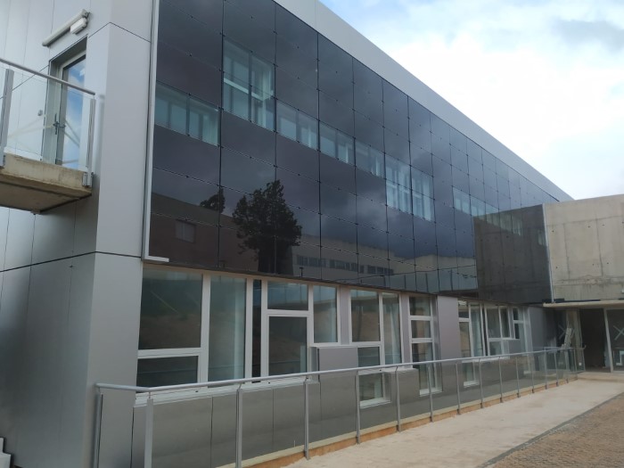 Universidad en Soria - Front Panel